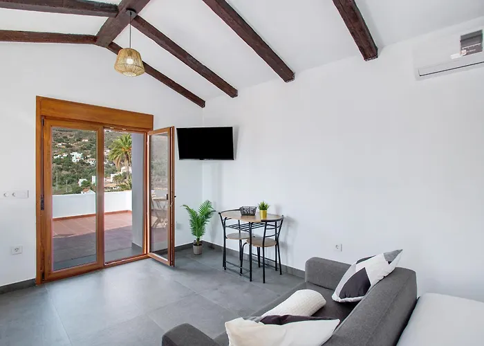 Casa Celestina * Temisas